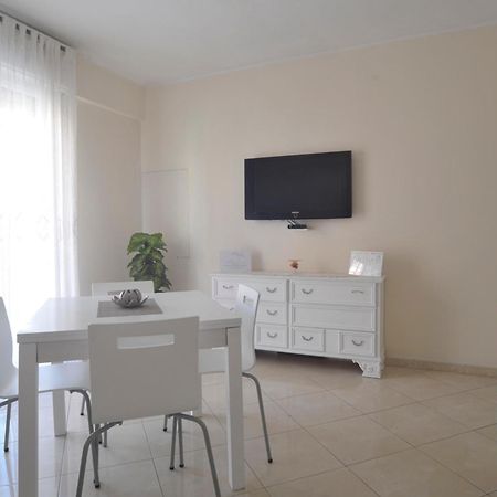 Casa Vacanza Rossella San Remo Buitenkant foto