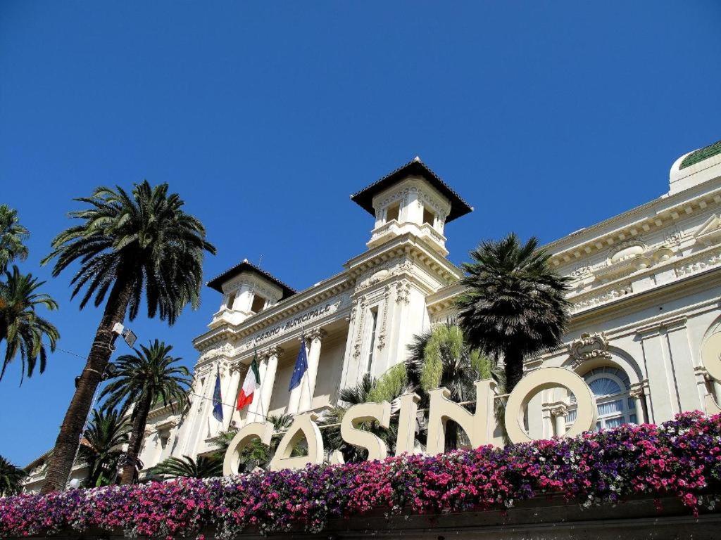 Casa Vacanza Rossella San Remo Buitenkant foto