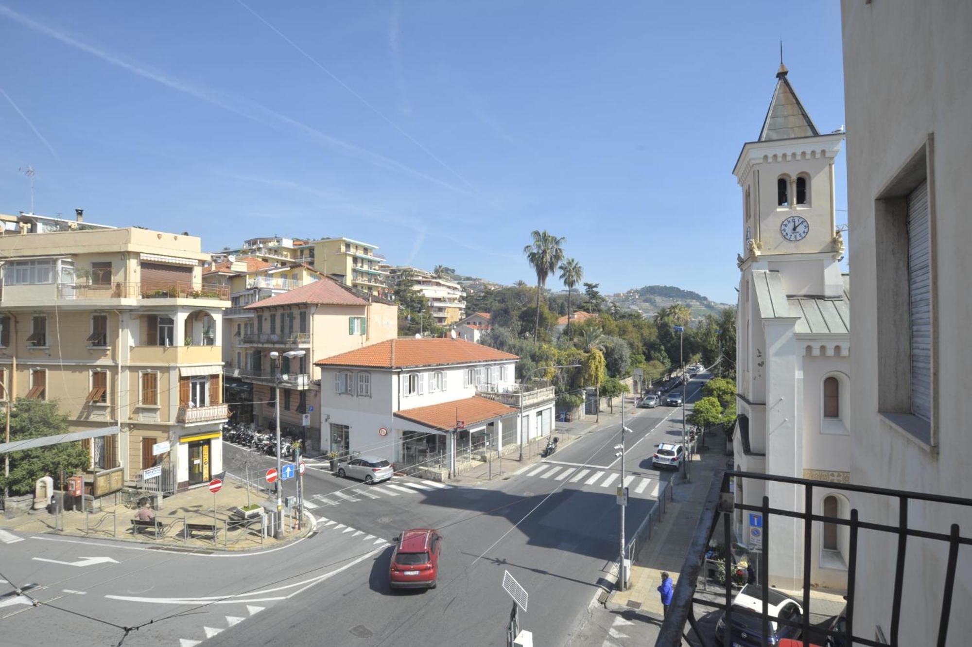 Casa Vacanza Rossella San Remo Buitenkant foto