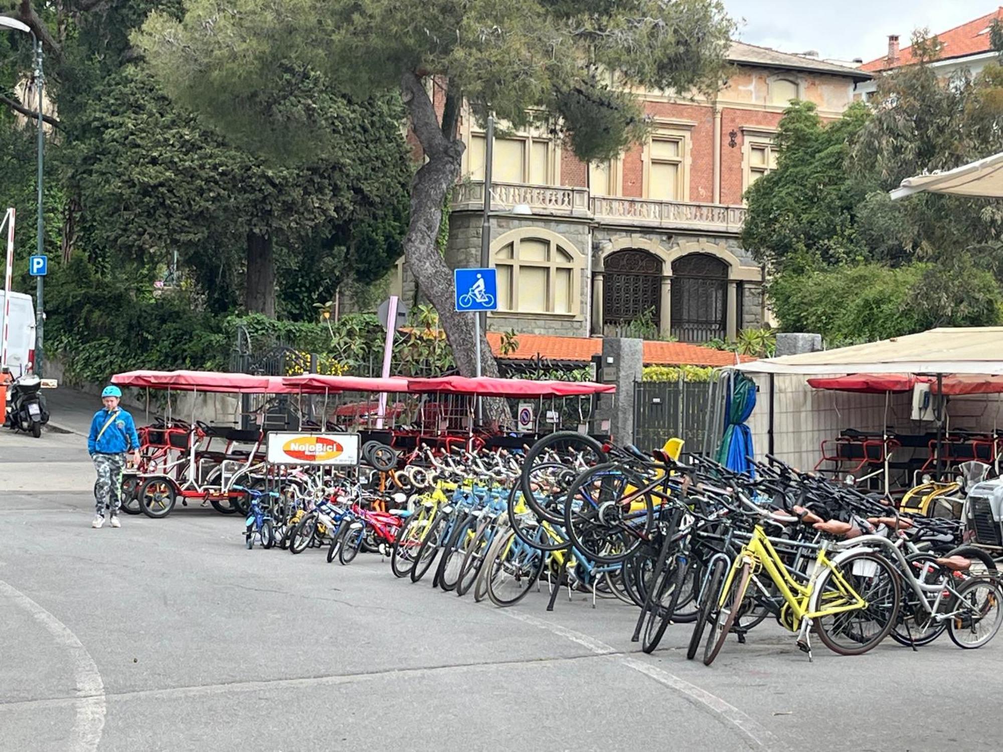 Casa Vacanza Rossella San Remo Buitenkant foto
